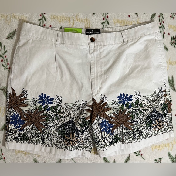 Houston White X Target Mens Chino Shorts Size XXL White Brown Leafs Print NWT. - Picture 4 of 9